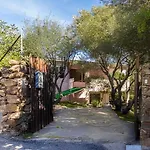 Nuraghes בית נופש *
