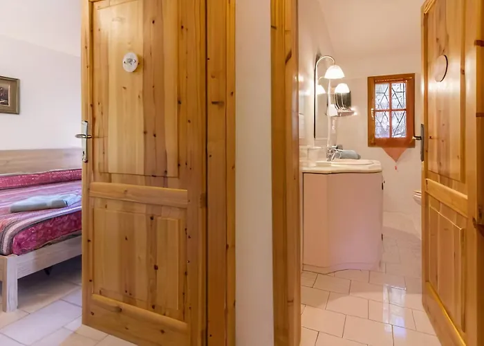 Nuraghes Holiday home *